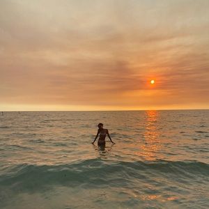 Meet your Posher, Khloe